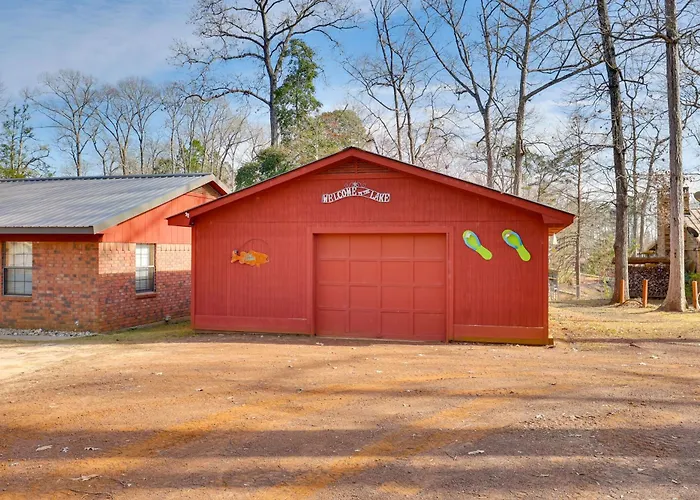 Great For Fishing! Lakefront Studio In Hemphill