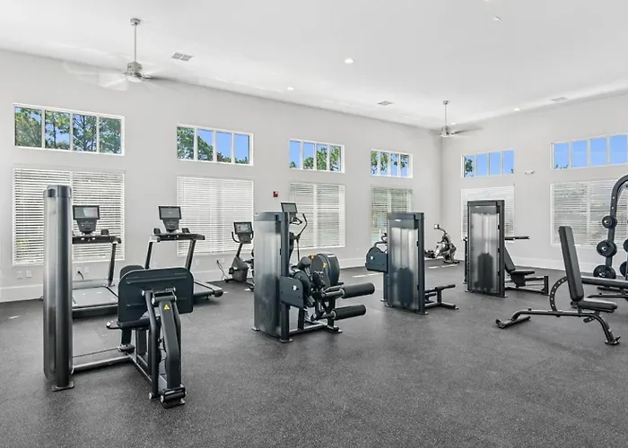 Landing Stylish 1Bd Clubhouse Pool