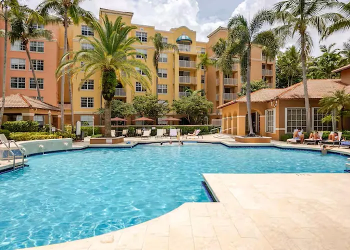 Designer Condo At The Yacht Club Aventura 9505
