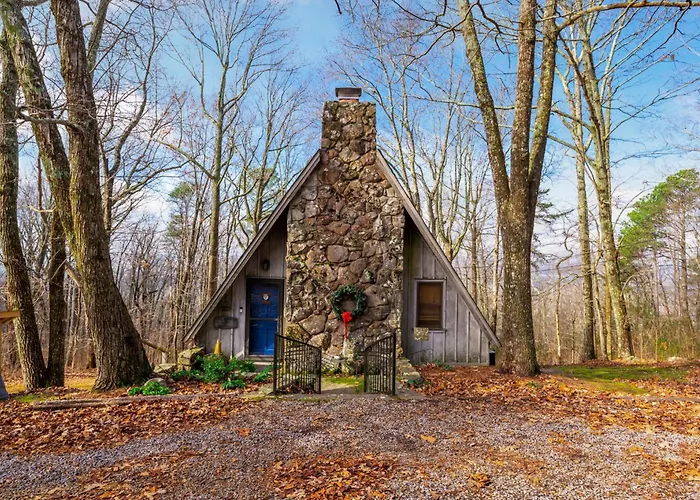 A-Frame With Views - Walk To Downtown And Park - Pets Ok