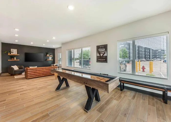 1St Floor 2B2B-Pool, Parking, Gym, 30Mnt To Austin
