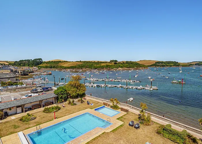 No 38 The Salcombe