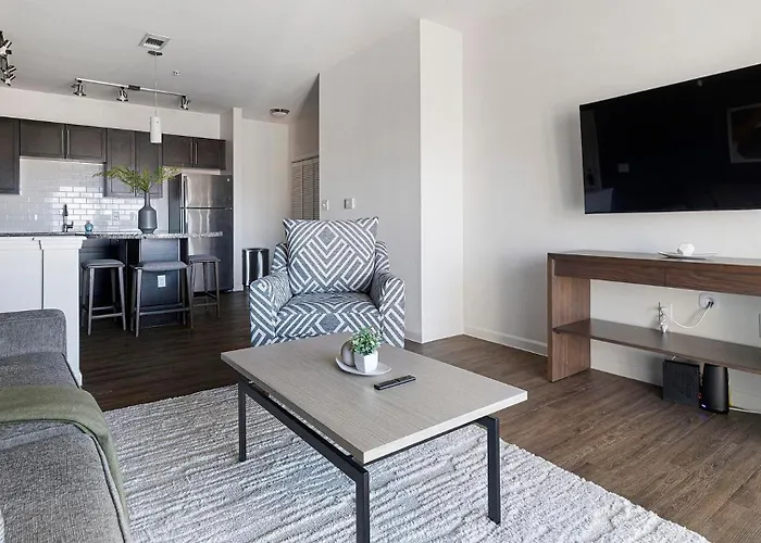 Landing Incredible 1Bd Pool Clubhouse