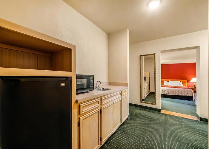 Econo Lodge Del Rio