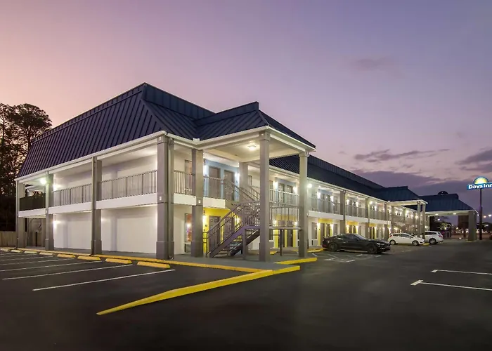 Days Inn By Wyndham Ocean Springs