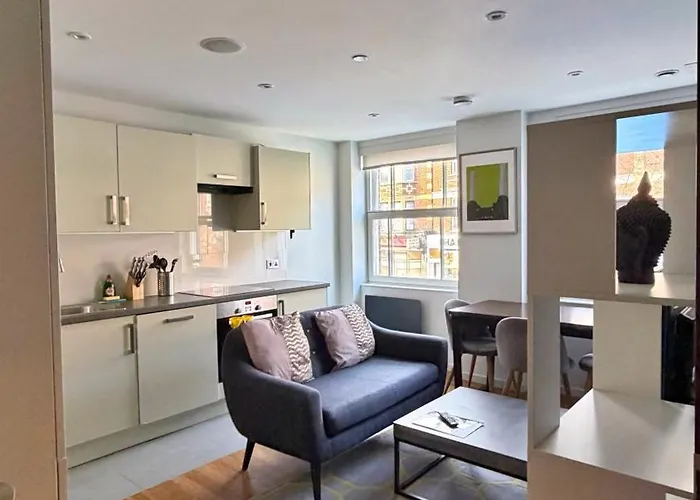 Ibis House By Viridian Apartments