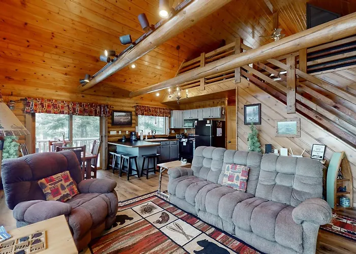 Annabelle Log Home
