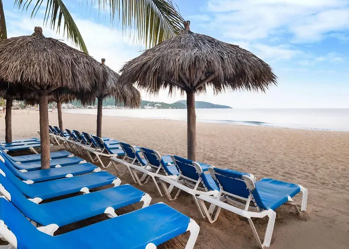 Decameron Isla Coral Guayabitos, Ramada All-Inclusive Resort