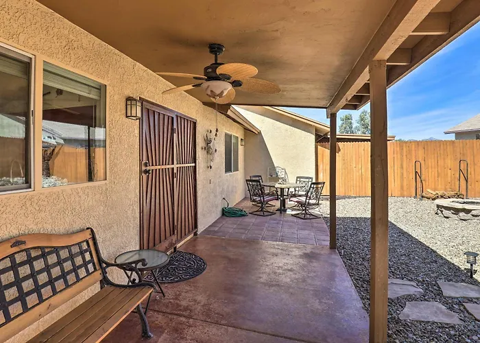 Yard + Fire Pit: Quiet East Tucson Escape