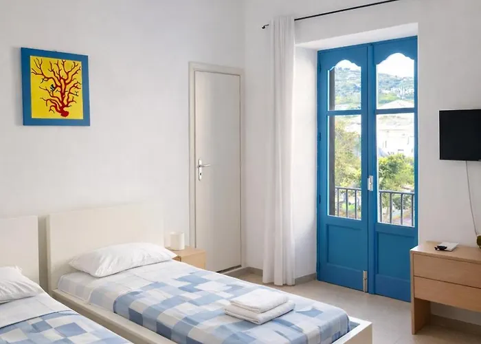 Aeolian Apartments