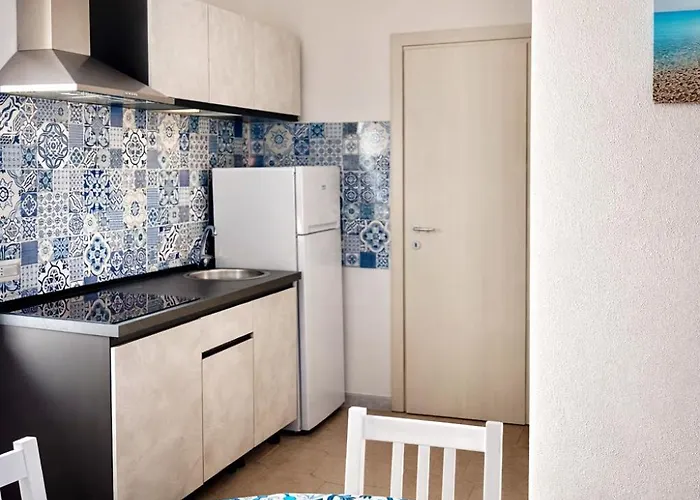 Aeolian Apartments