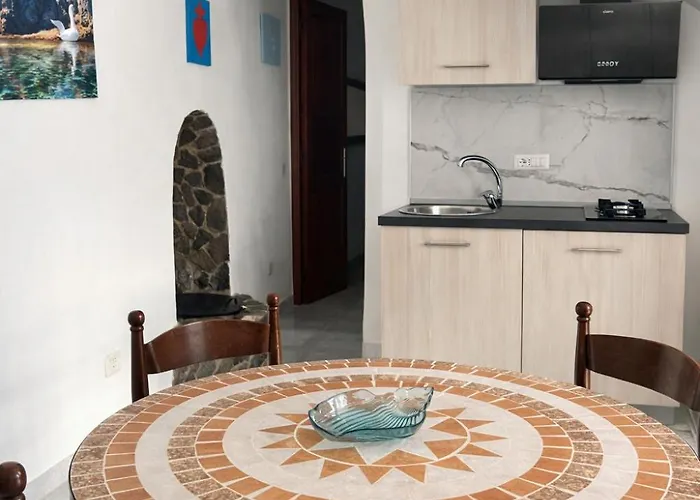 Aeolian Apartments