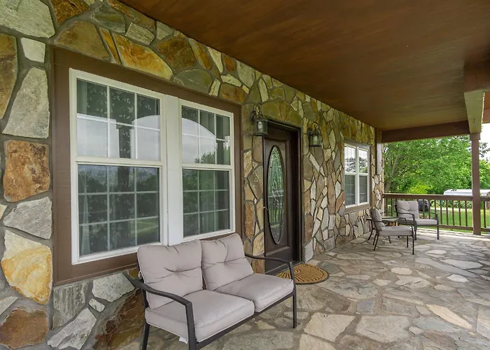 Mountain Views, Hot Tub, Game Room | 20 Min To Asheville! One Mile To Mars Hill University!