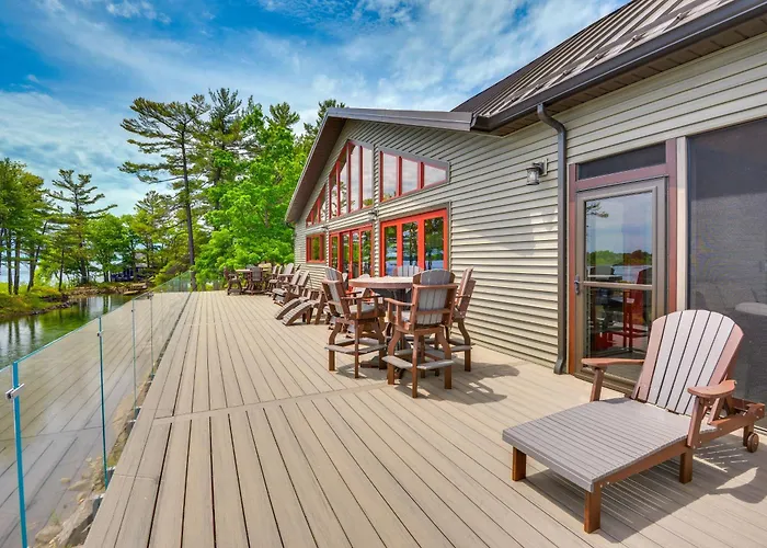 Hot Tub & Dock: Waterfront Wellesley Island Home!