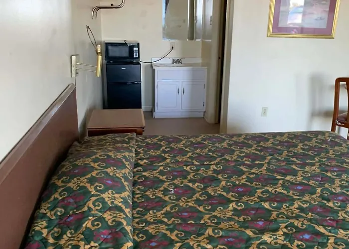 Hollandale Motel