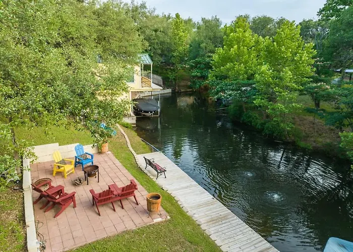 Red Bird Cabin Studio Retreat