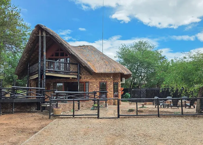 Inyathi Inn