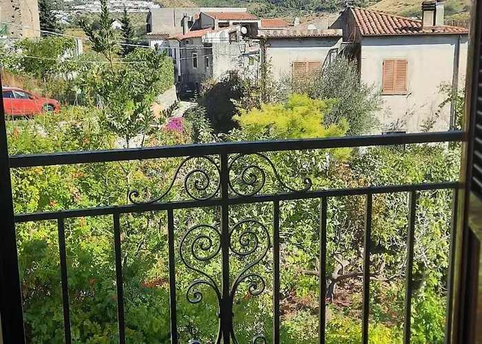 Palazzo Sandu Dimora Nel Borgo
