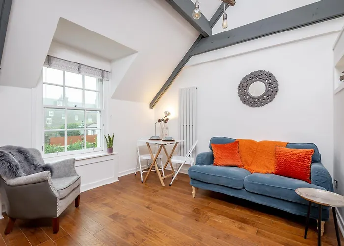 Weeloft - St Andrews Studio Apartment