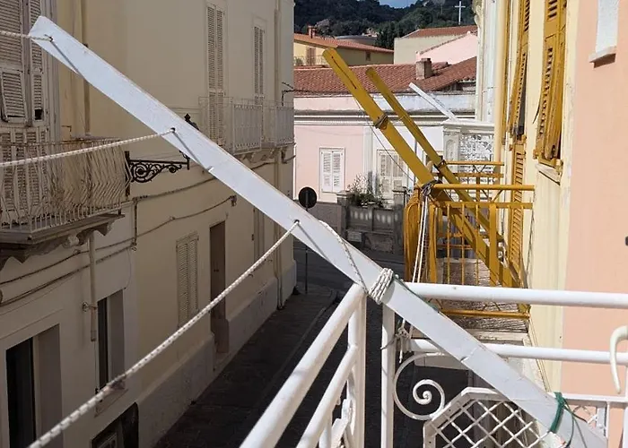 Casa Danero "U Dedotu" - Centro Storico Di Carloforte