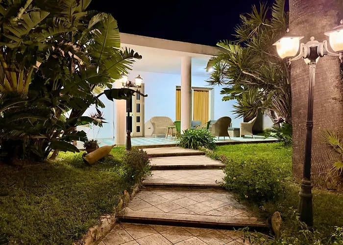 Villa Luxe Heated Hydromassage Mini-Pool Wi-Fi P-Privato Ac Garden Patio Bbq Near The Sea