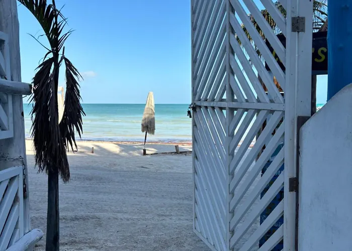 Mittoz House With Beach Access In Holbox Downtown