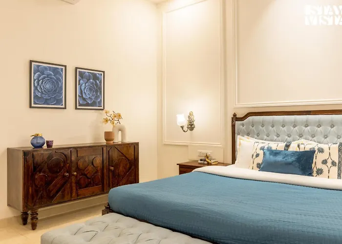 Stayvista'S Morbaugh Palace - 6Bhk Villa With Private Pool & Gazebo