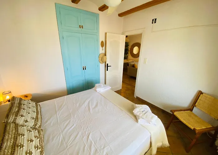 Villa AMANAY a Primera Línea de Playa con Piscina