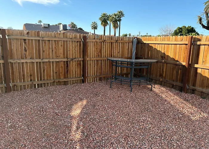 Diamond Studio Suite Full Kitchen Swimming Pool Private Gated Yard Arts Roosevelt Row Asu Convention Ctr Stadiums Airport Downtown Phx