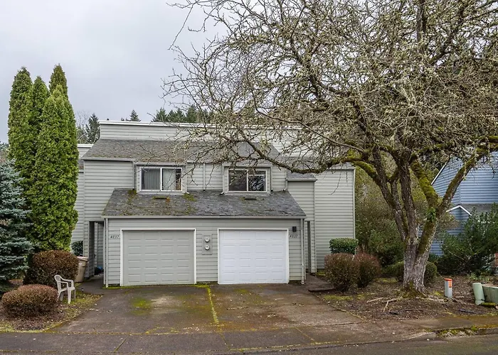 Cozy 3-Bedroom Townhome - 3 Miles From Osu!