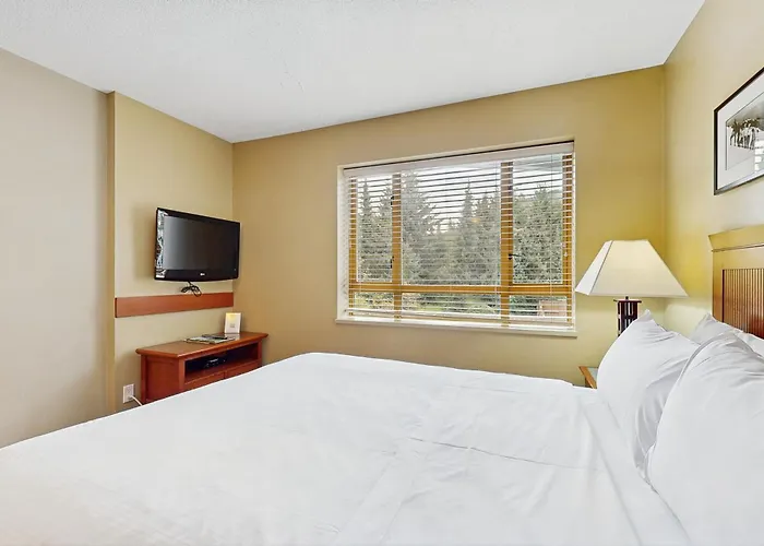 Whistler Cascade Lodge