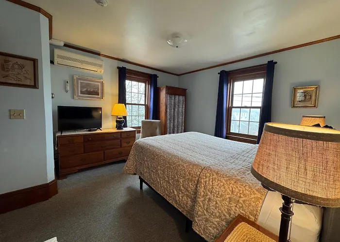 Watership Inn