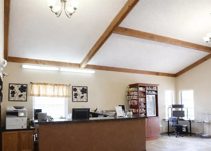 Lone Tree Inn