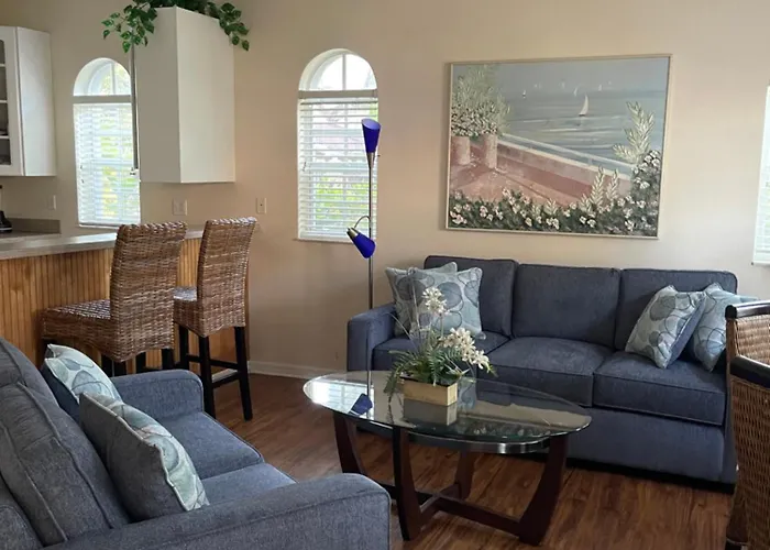 Beautiful Property On Siesta Key