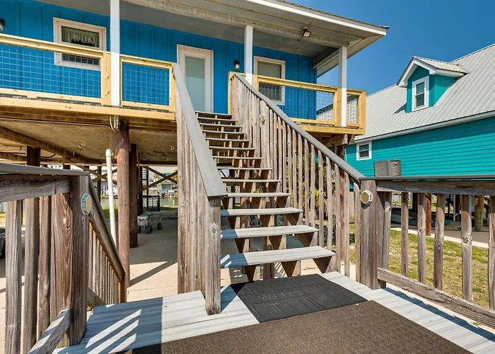 Waterfront Dauphin Island Home W/ Deck & Boat Dock