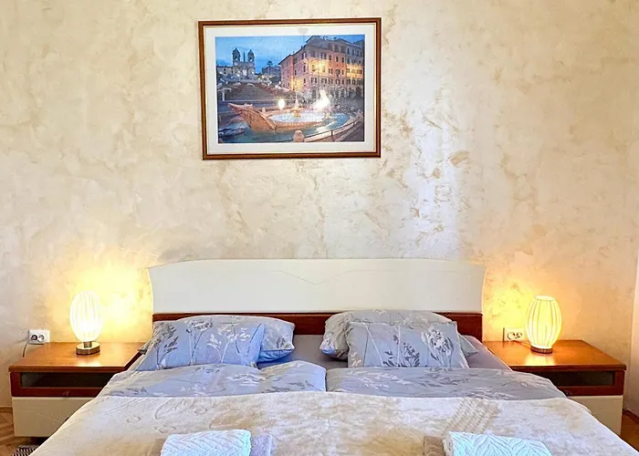 Apartment Jardin With Free Cowered Parking