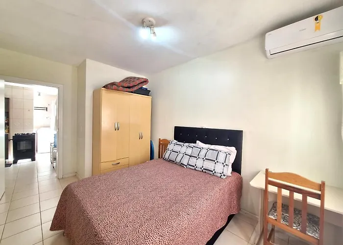 Apartamento Na Ubatuba Ha 1 Quadra Do Mar Com Ar