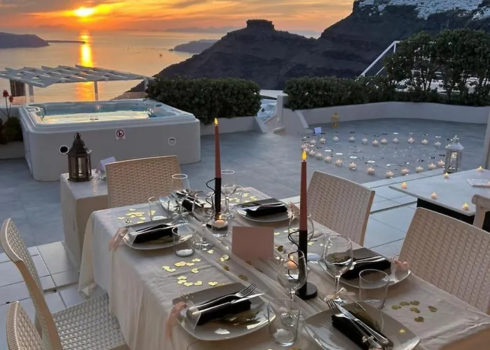 Sunset View Villa Santorini - With Outdoor Jacuzzi