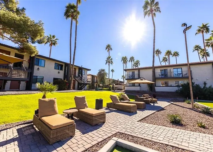 145 Fully Furnished 1Br Suite-Pet Friendly
