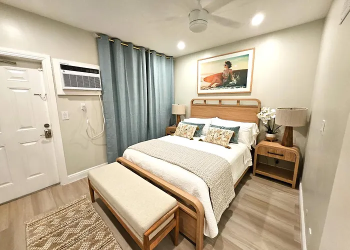 The Pearl Beachside Apartments On Hollywood Beach