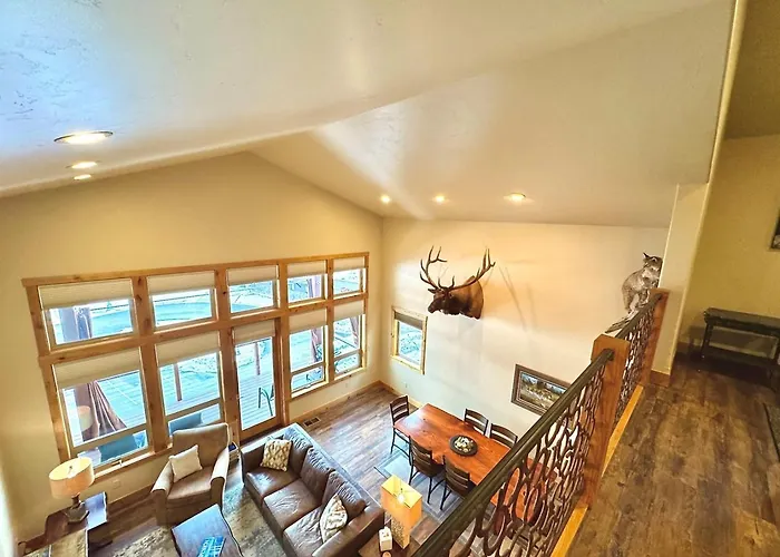 Eagle Bend Townhome W King Suites & Amazing Views