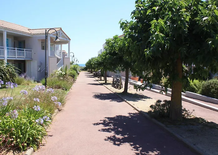 Appartement 2 Pieces Dans Residence Bord De Mer Aux Sables D'Olonne