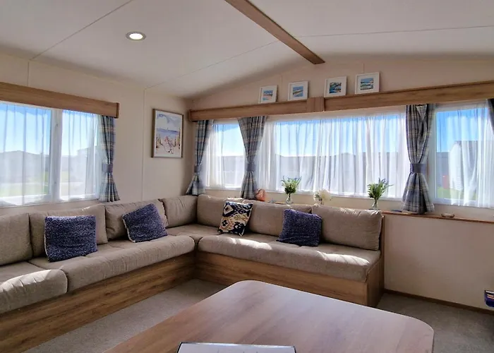 The Burrows Family Retreat, West Sands Holiday