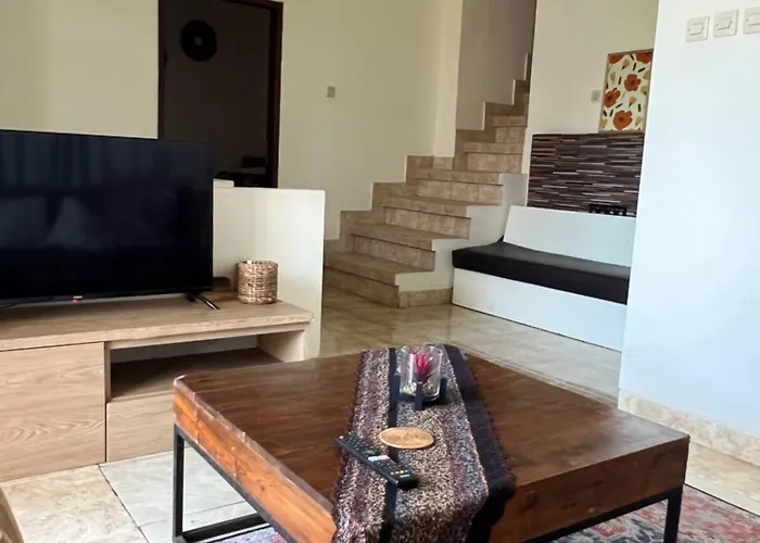 3Br 3Ba Nyoman House Near Gwk Cultural Park And Best Beaches