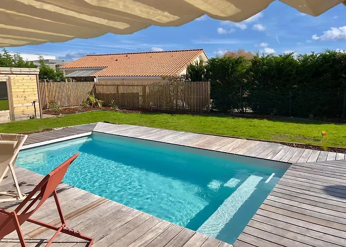 Villa Renovee Au Calme, Piscine Chauffee Et Jardin - Bisca