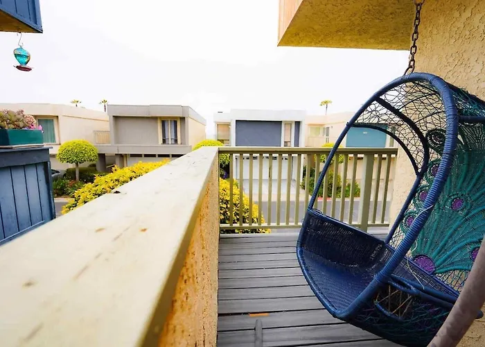 Gated Beachside Stay W Pool & Hot Tub
