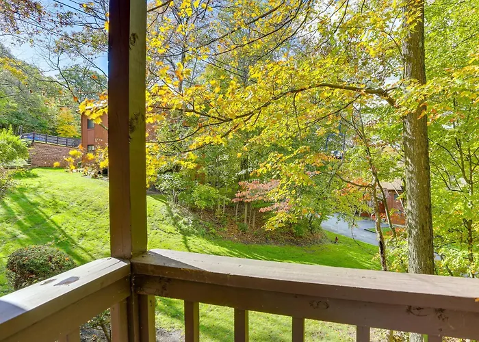 Mountain Creek Ski Condo With 2 Decks!