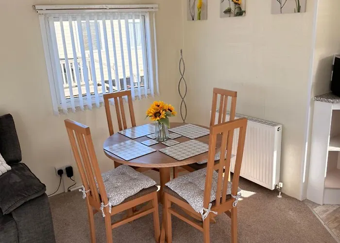 Browns Caravan Rentals, Ingoldmells 4 Berth Caravan Silver Beach