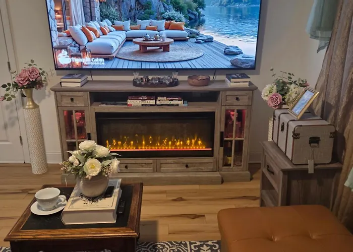 Brooklyn Luxury Suite