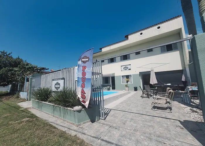 Pousada Recanto Vo da Maria com Piscina a 440mt da praia